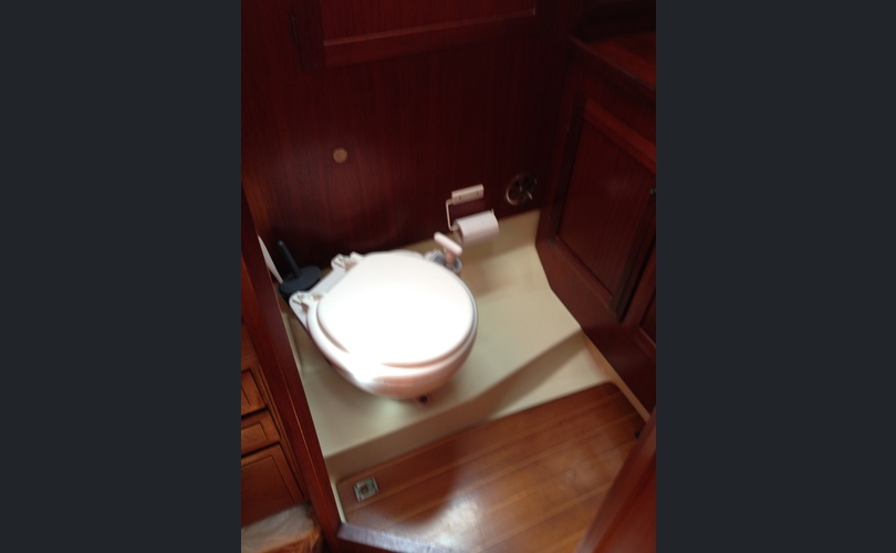 Scanmar 35 fin keel, center cockpit-kuva-14